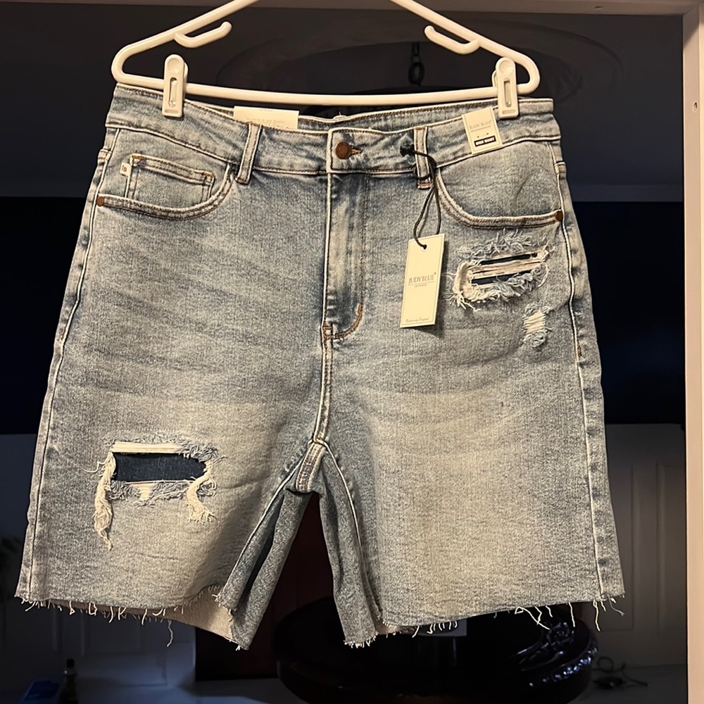 Judy blue shorts